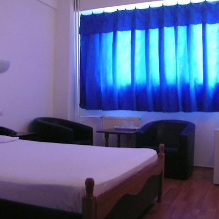 Hotel Uranus Βουκουρέστι Εξωτερικό φωτογραφία