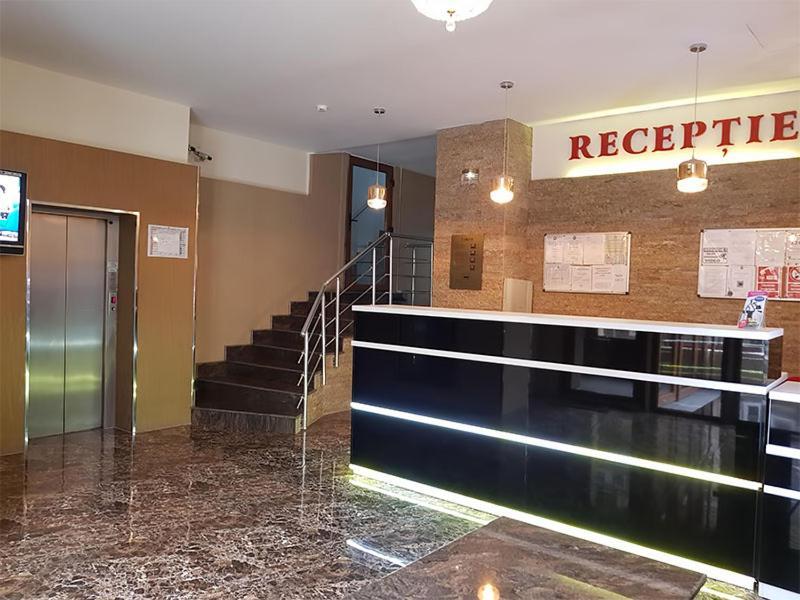 Hotel Uranus Βουκουρέστι Εξωτερικό φωτογραφία